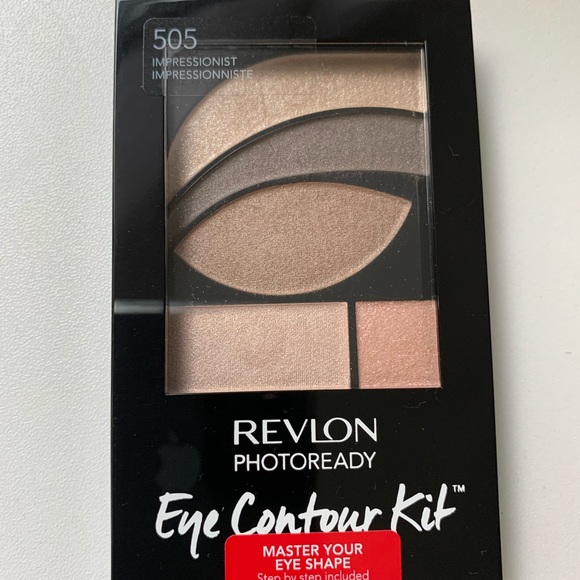 Revlon Makeup Bundle - Picture 5 of 7